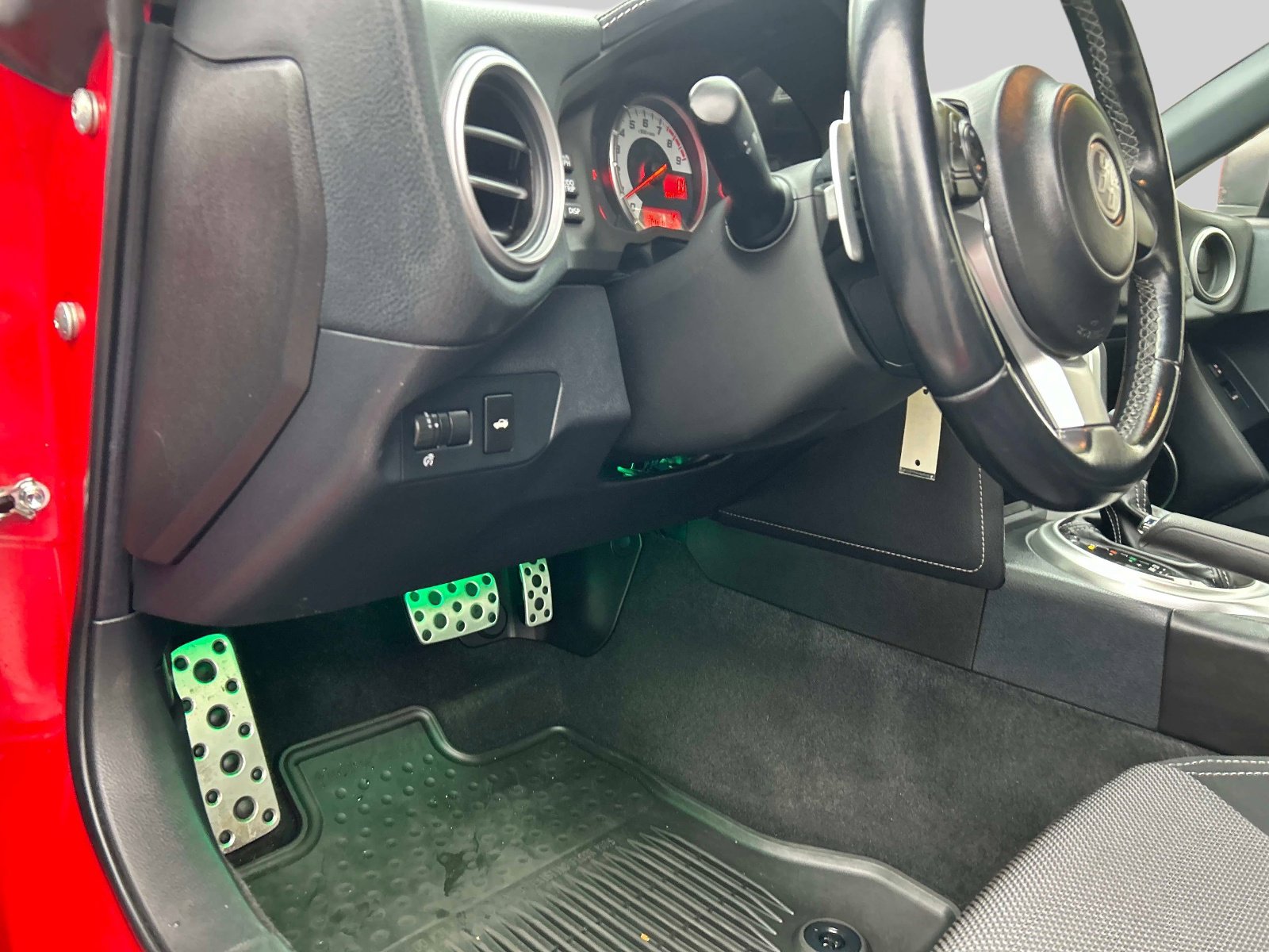 Used 2017 Toyota 86 image 17