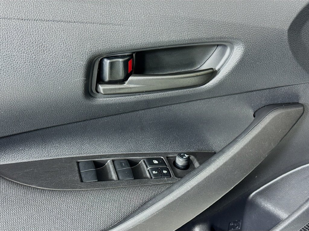 Used 2024 Toyota Corolla LE FWD image 16
