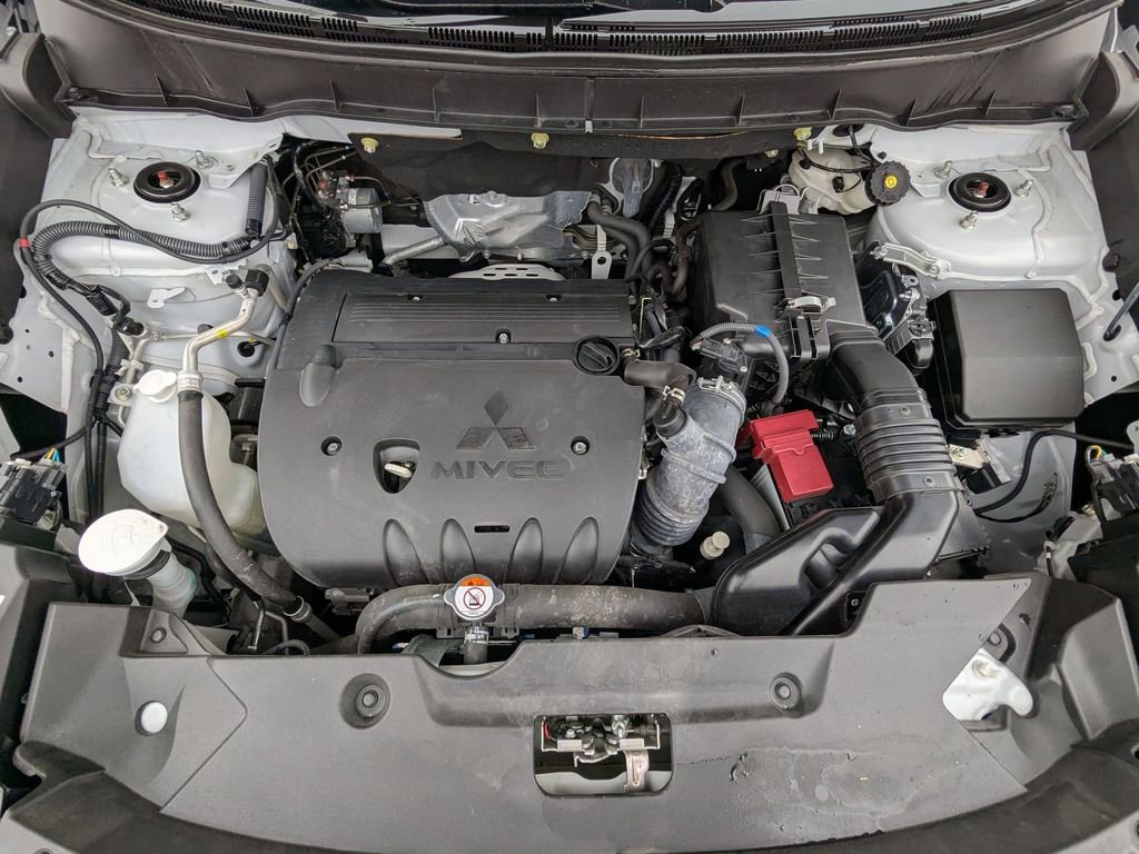 Used 2025 Mitsubishi Outlander Sport SE image 33