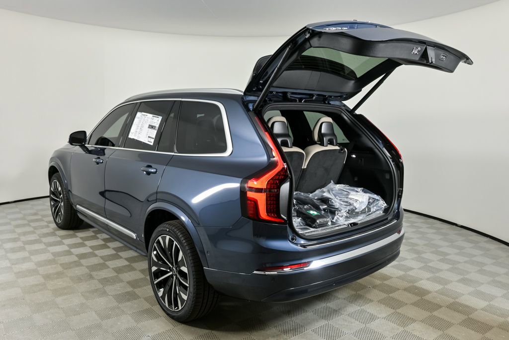 Certified 2026 Volvo XC90 B6 Plus w/ Protection Package Premier AWD/4WD image 36