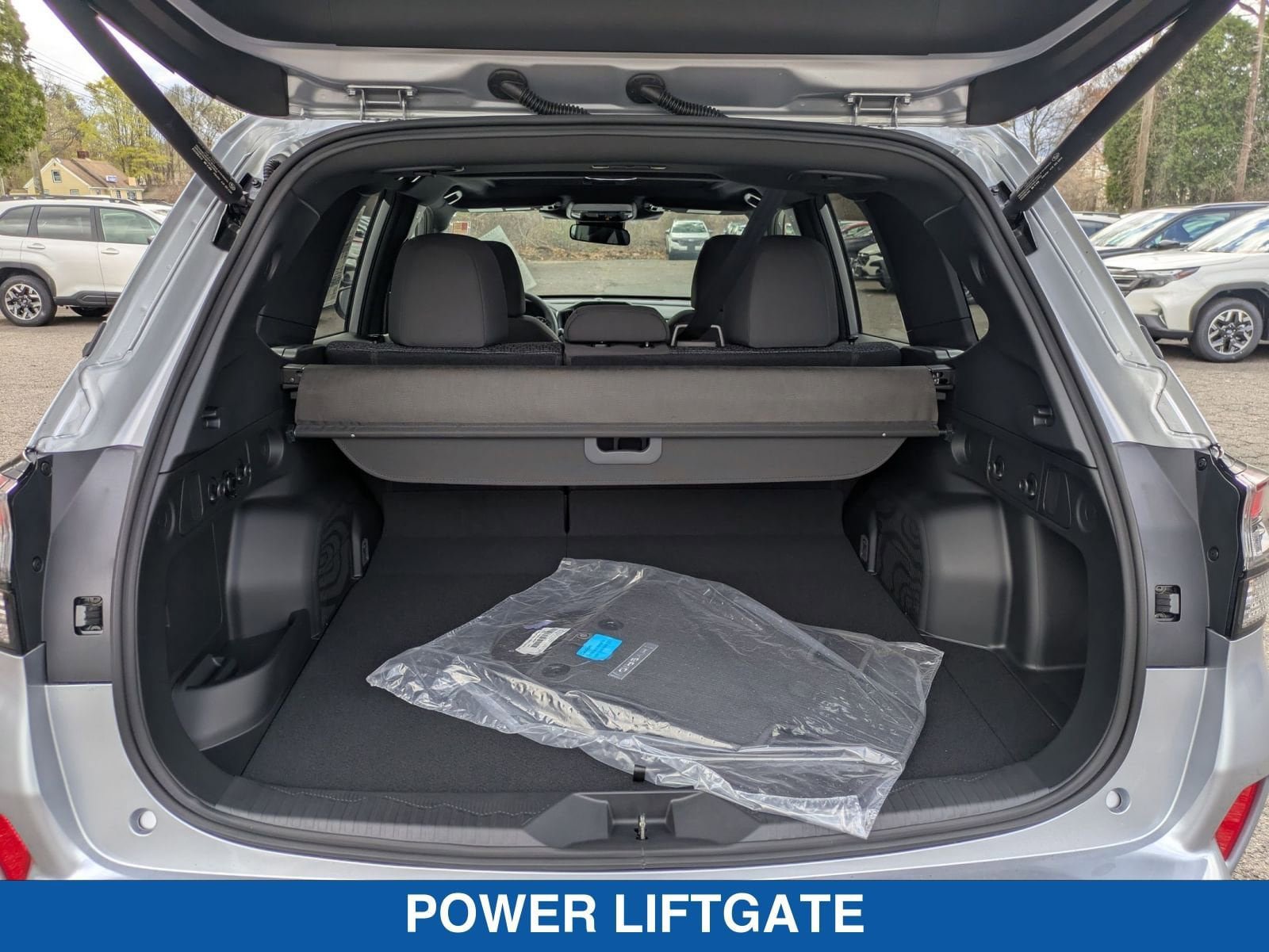 Certified 2025 Subaru Forester Premium AWD/4WD image 33