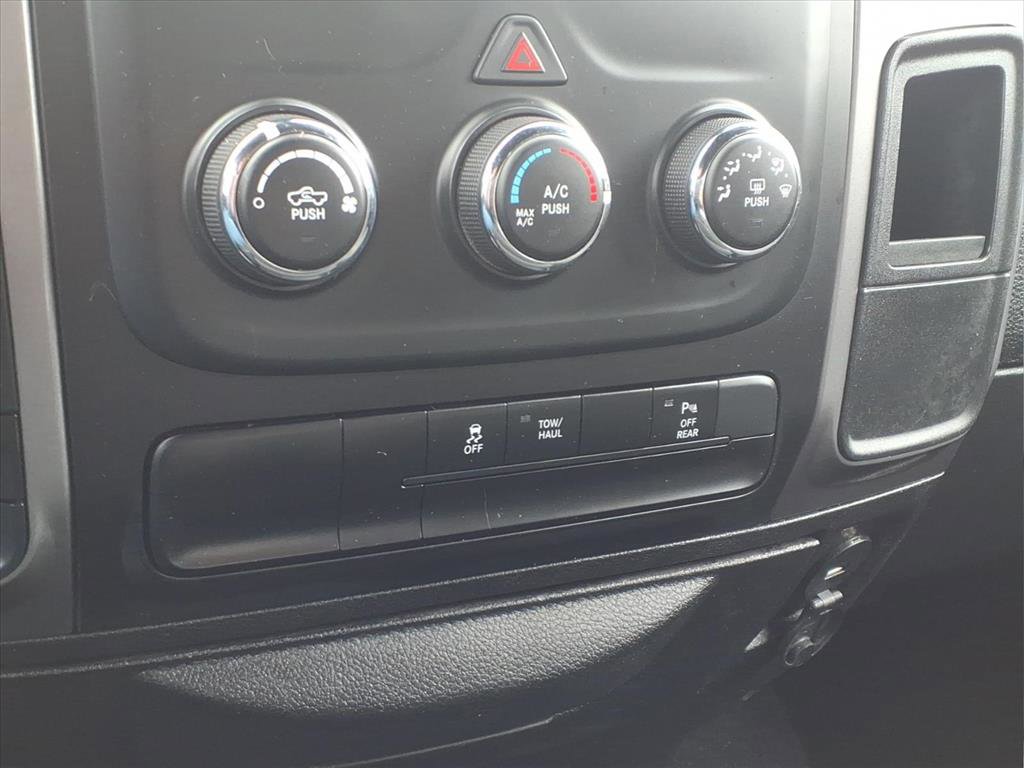 Used 2024 RAM 1500 Classic Warlock image 11