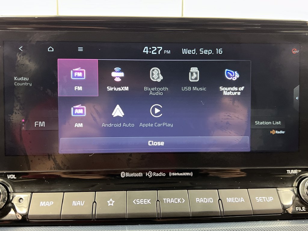 Used 2023 Kia Seltos S w/ Navigation Package AWD/4WD image 59
