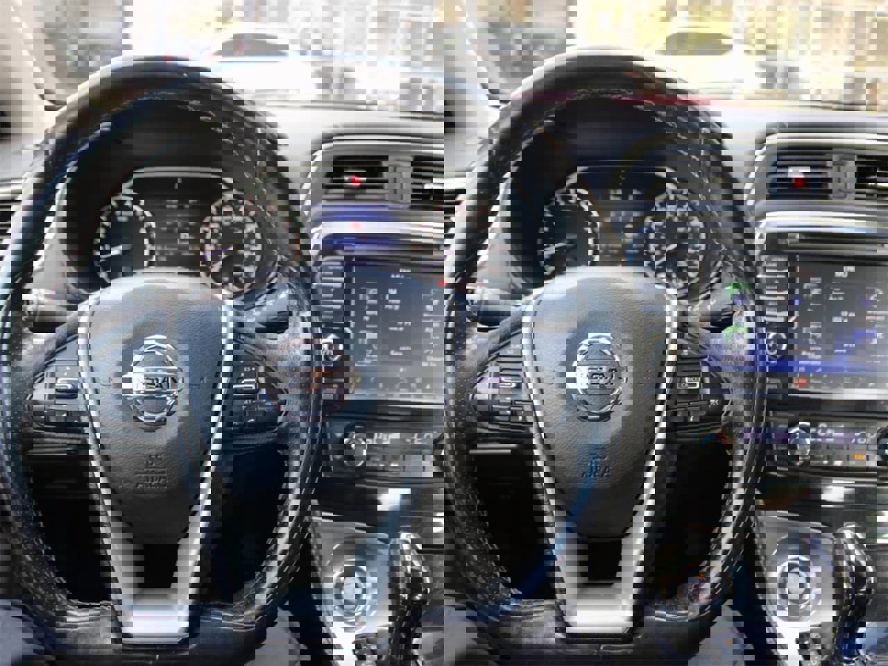 Used 2016 Nissan Maxima Platinum image 25