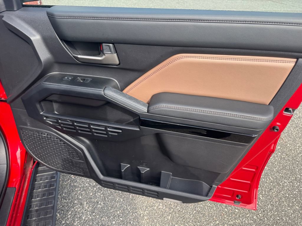 Used 2025 Toyota 4Runner Limited w/ Tow Technology Package image 17