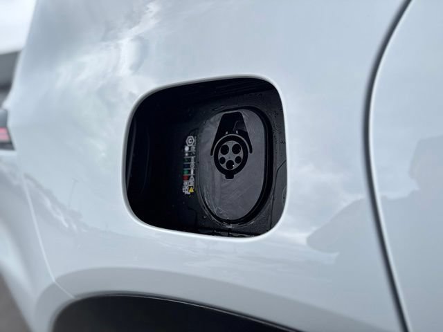 New 2026 Porsche Cayenne Turbo AWD/4WD image 49