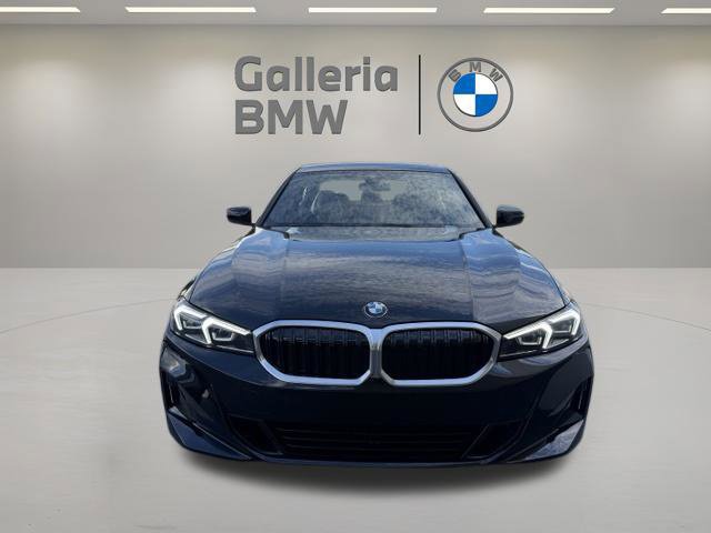 New 2026 BMW 330i Sedan w/ Convenience Package RWD image 2