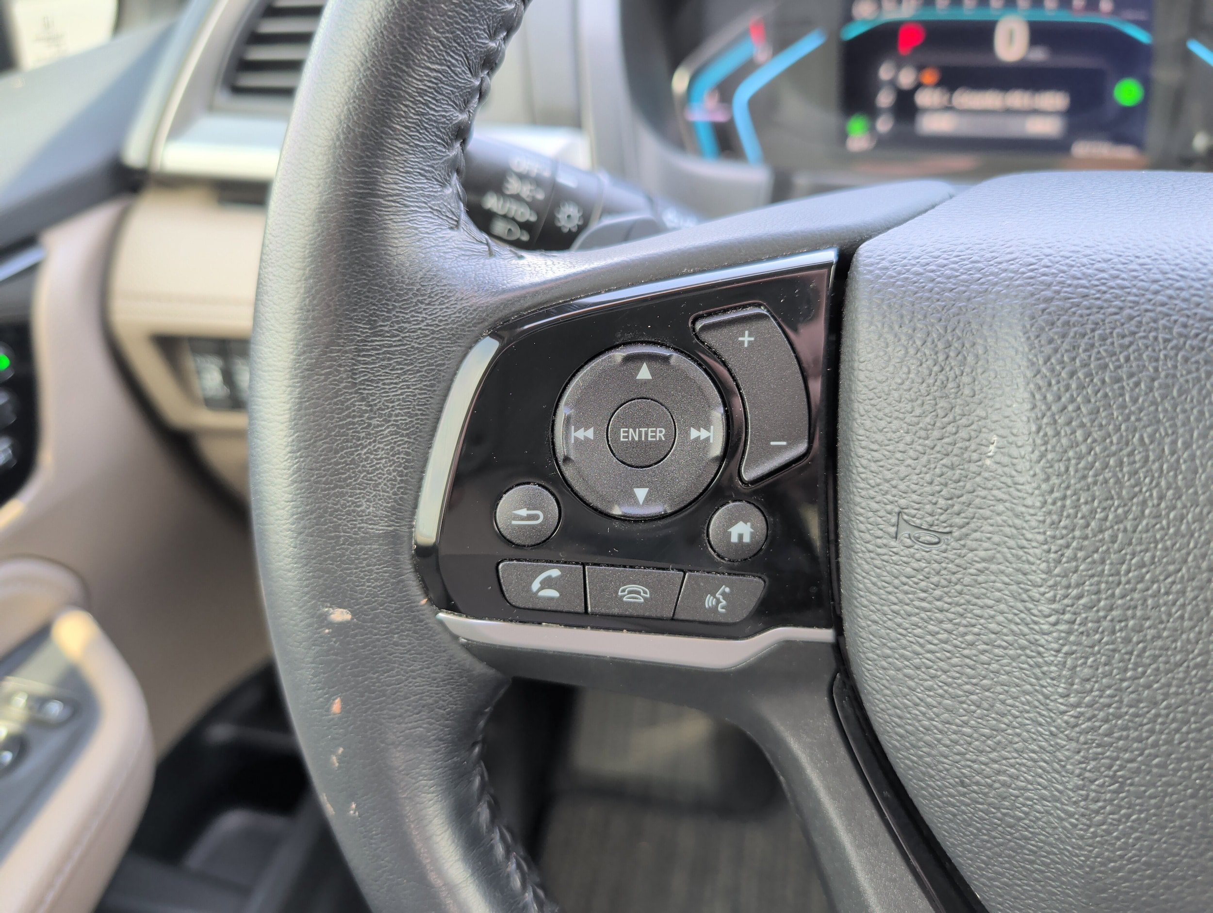 Used 2023 Honda Odyssey Touring image 20