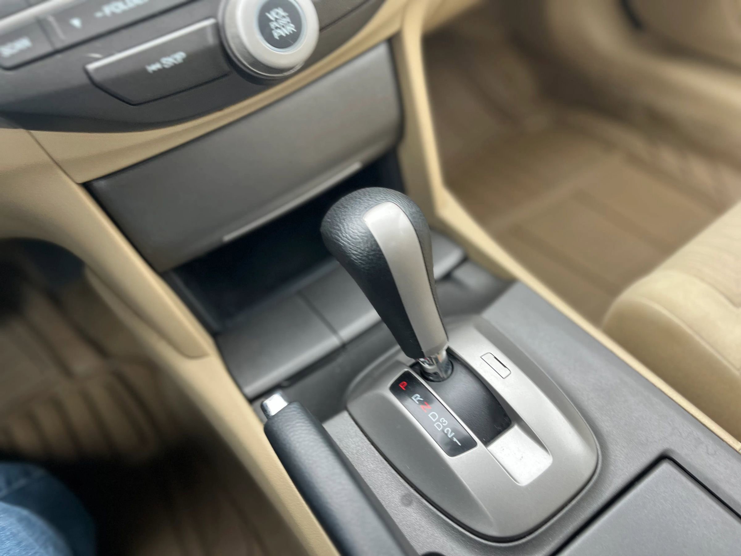 Used 2011 Honda Accord LX image 20