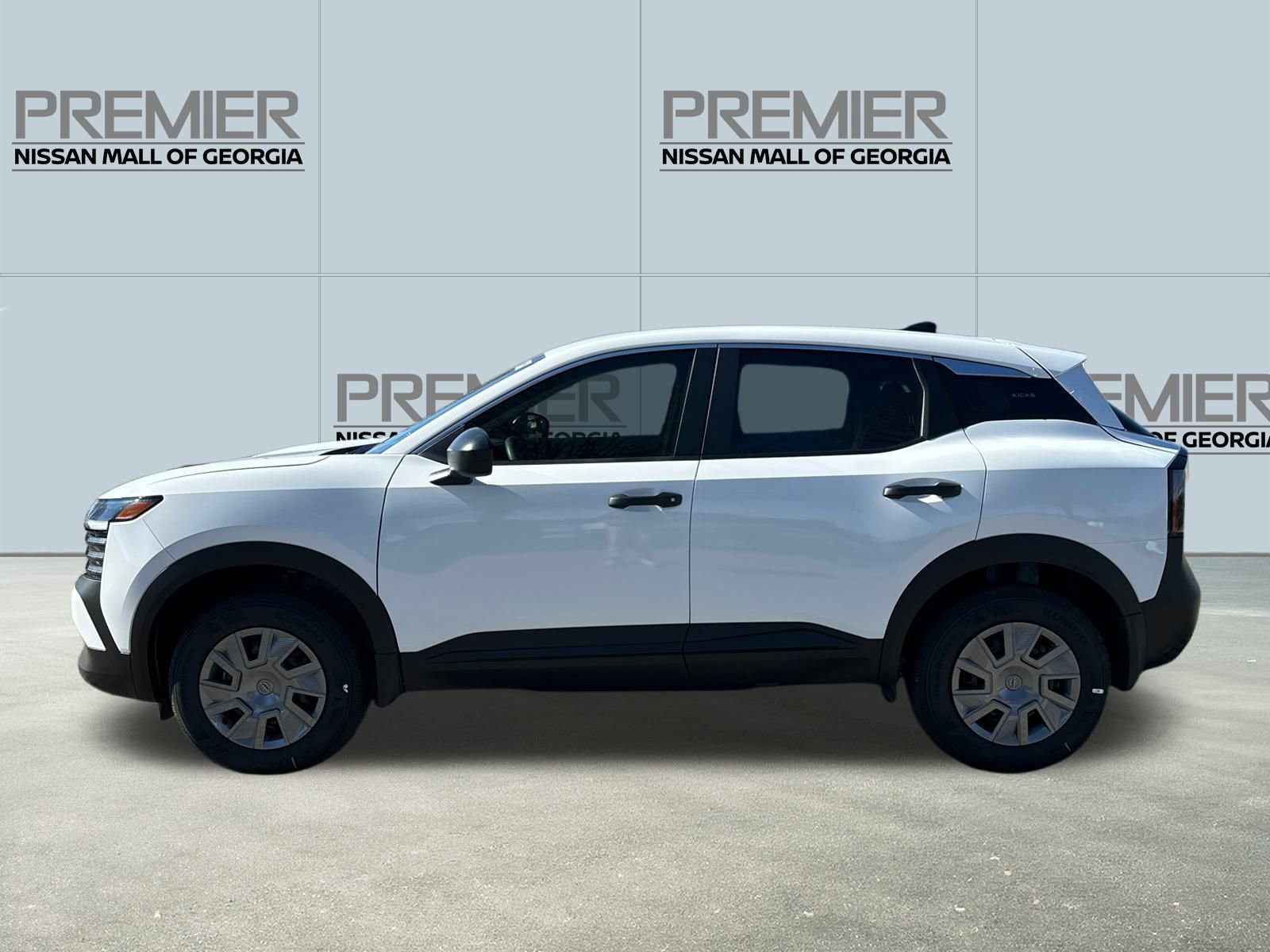 New 2026 Nissan Kicks S image 8