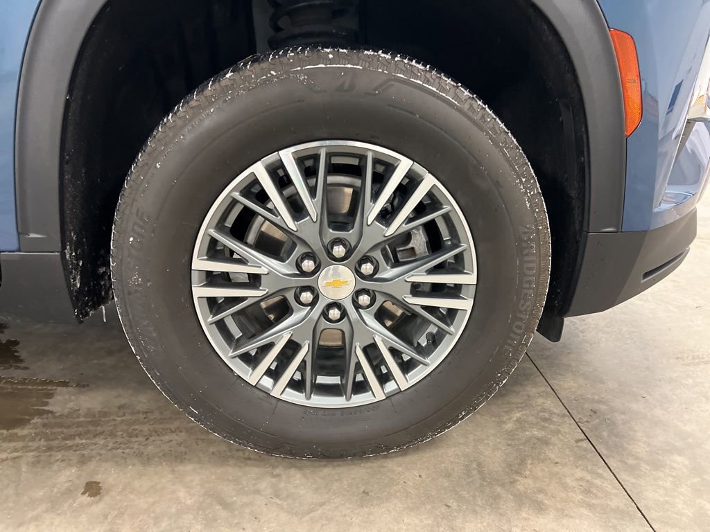 Certified 2024 Chevrolet Traverse LT w/ Trailering Package image 22