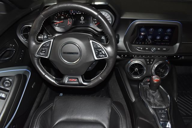 Used 2020 Chevrolet Camaro SS image 15