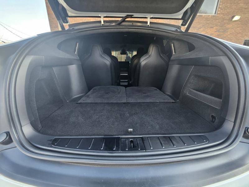 Used 2024 Tesla Model X Plaid image 79