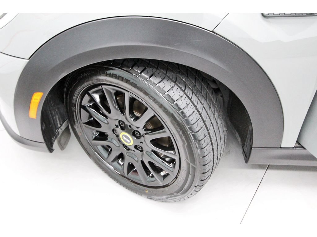 Used 2023 MINI Cooper SE FWD image 7