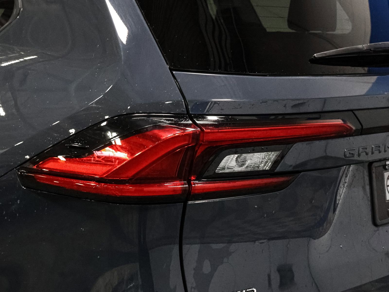 Used 2024 Toyota Grand Highlander Limited image 15