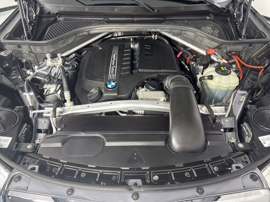 Used 2017 BMW X5 xDrive35i AWD/4WD image 16