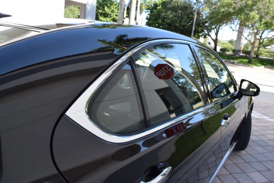 Used 2013 Lexus LS 460 AWD w/ Comfort Pkg image 31
