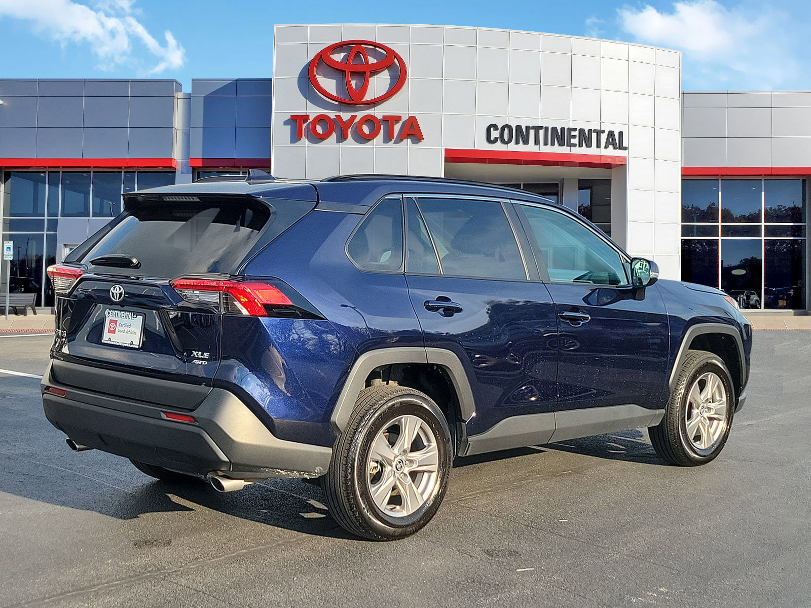 Certified 2025 Toyota RAV4 XLE AWD/4WD image 5