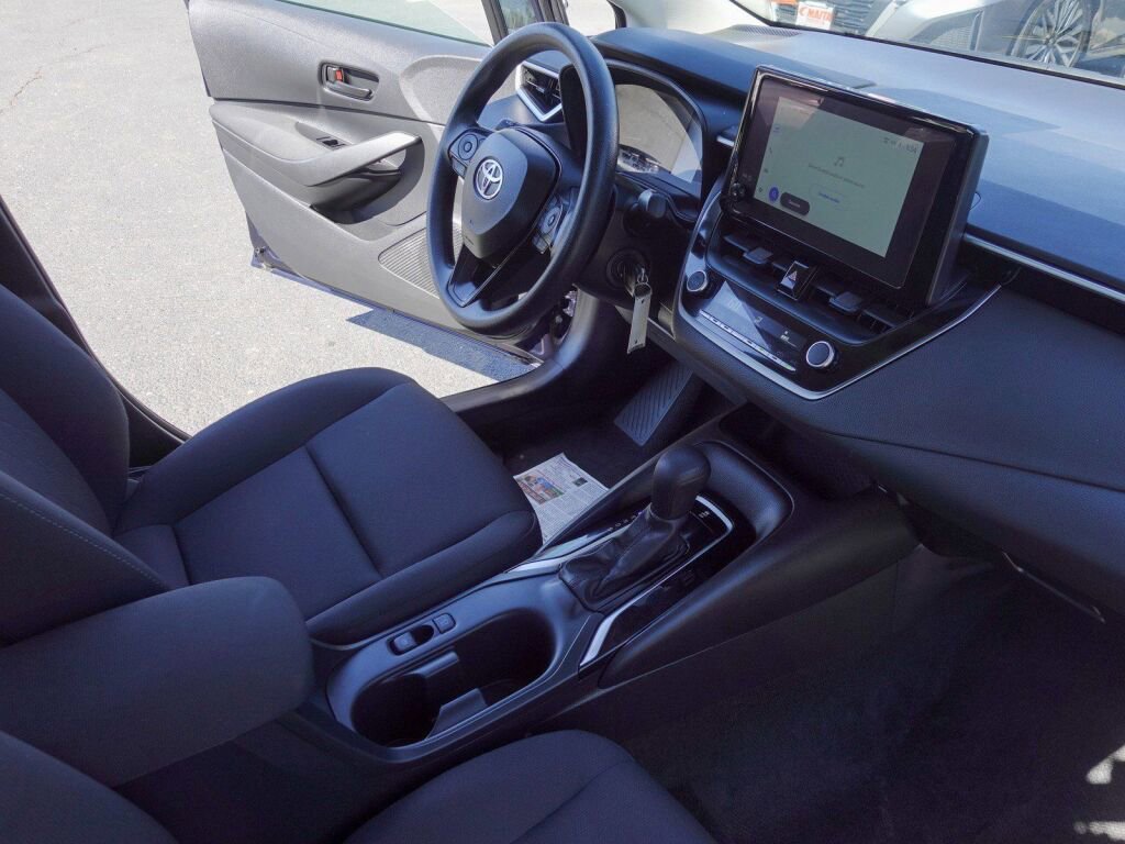 Used 2024 Toyota Corolla LE image 14