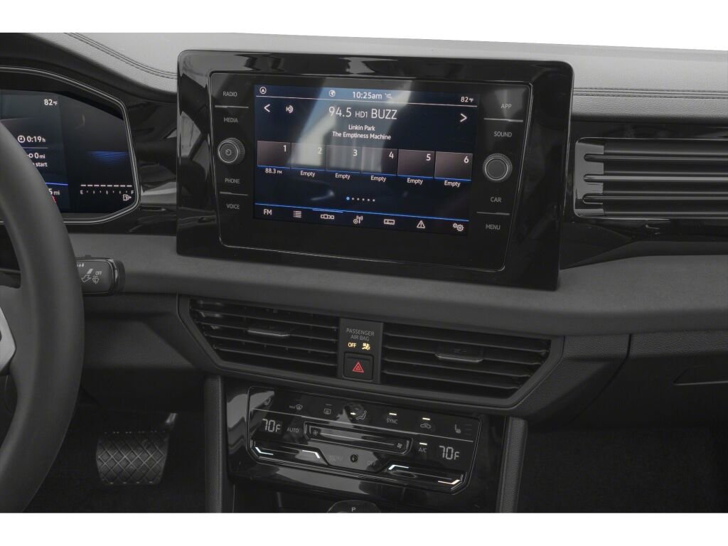New 2026 Volkswagen Jetta SE FWD image 10