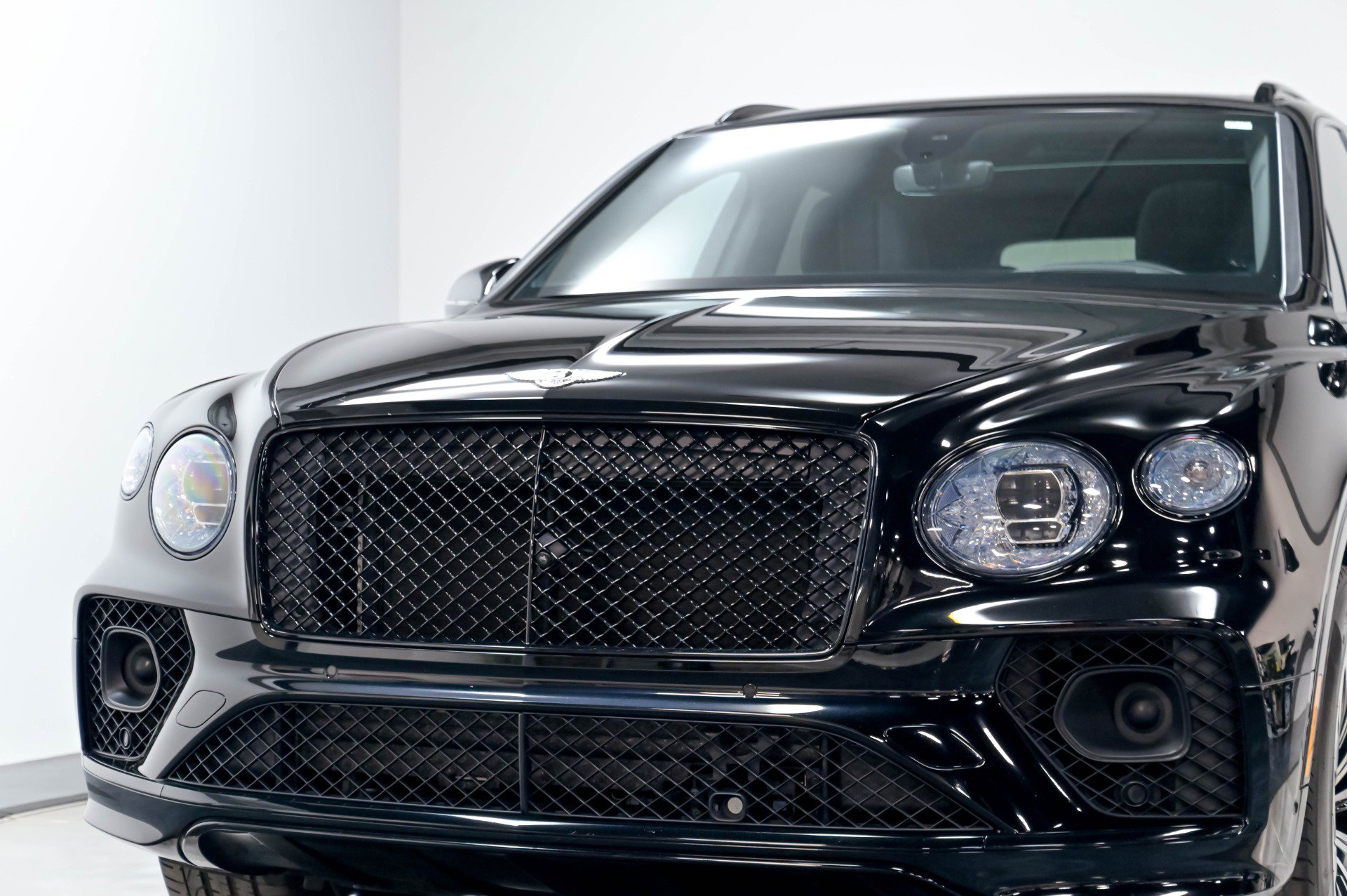 Used 2021 Bentley Bentayga w/ First Edition Specification AWD/4WD image 78