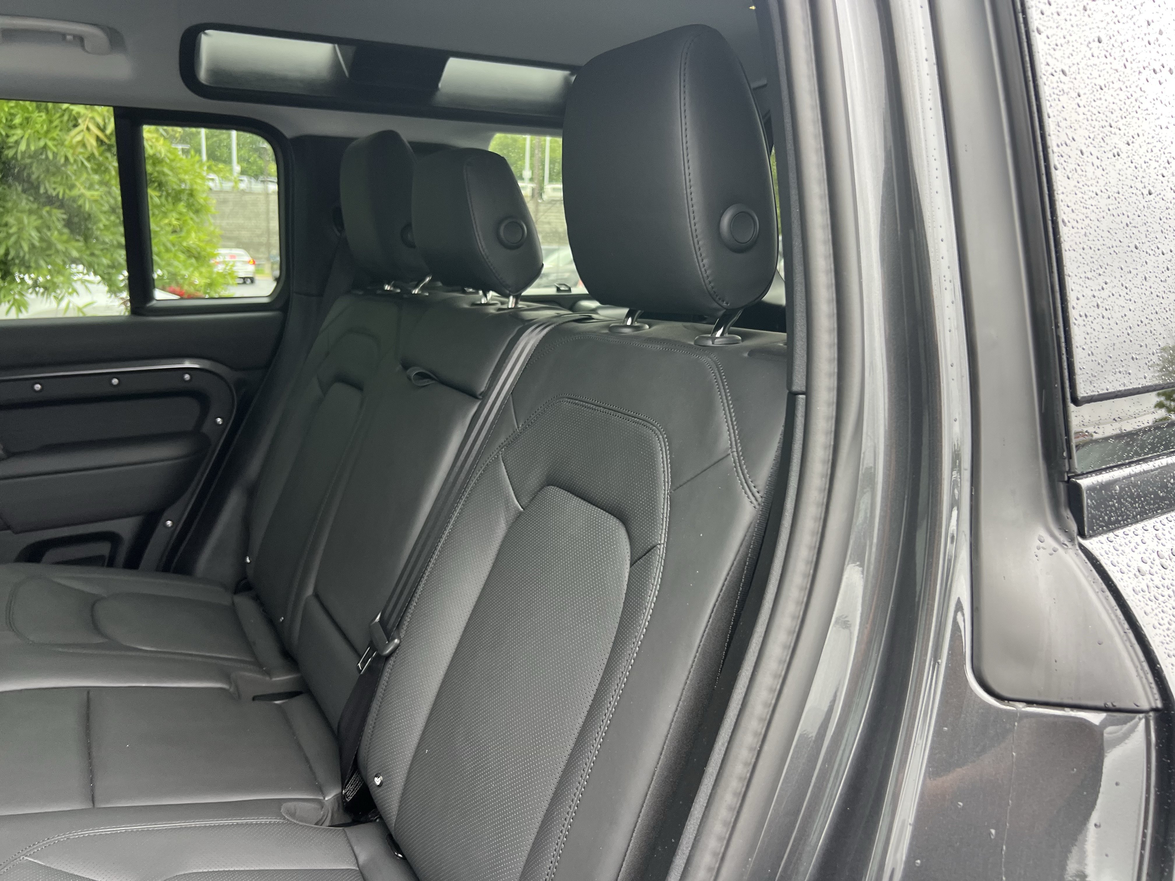 Used 2025 Land Rover Defender 110 S AWD/4WD image 33