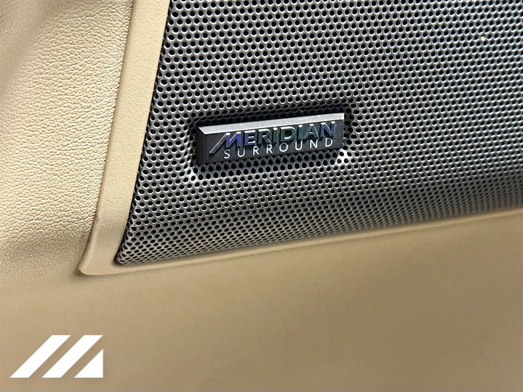 Used 2016 Land Rover LR4 HSE LUX image 21