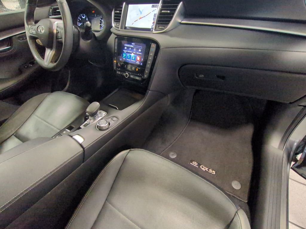 Used 2023 INFINITI QX55 Essential image 23
