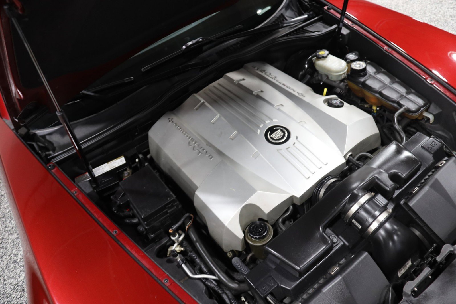 Used 2006 Cadillac XLR image 15