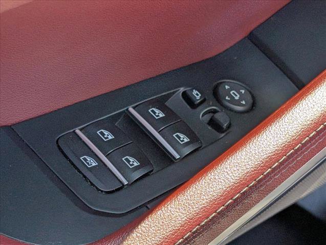 Used 2021 BMW X6 sDrive40i w/ M Sport Package RWD image 12
