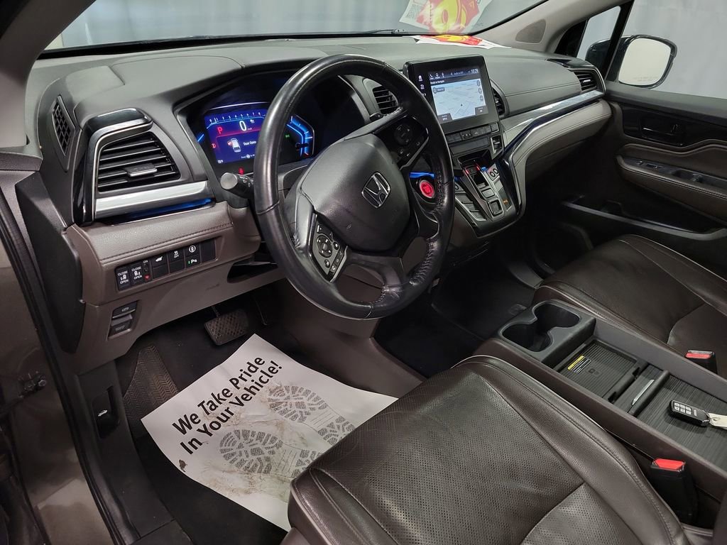 Used 2023 Honda Odyssey Elite image 13