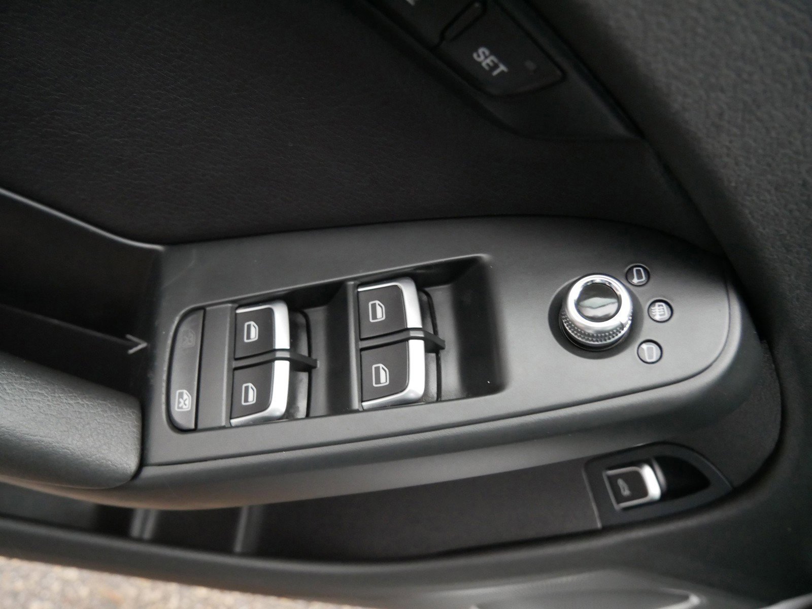 Used 2015 Audi A4 2.0T Premium Plus w/ Premium Plus Package image 17