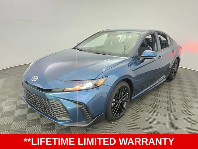 Used 2025 Toyota Camry SE FWD image 3
