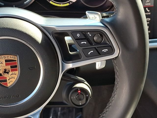 Used 2018 Porsche Panamera 4 image 28