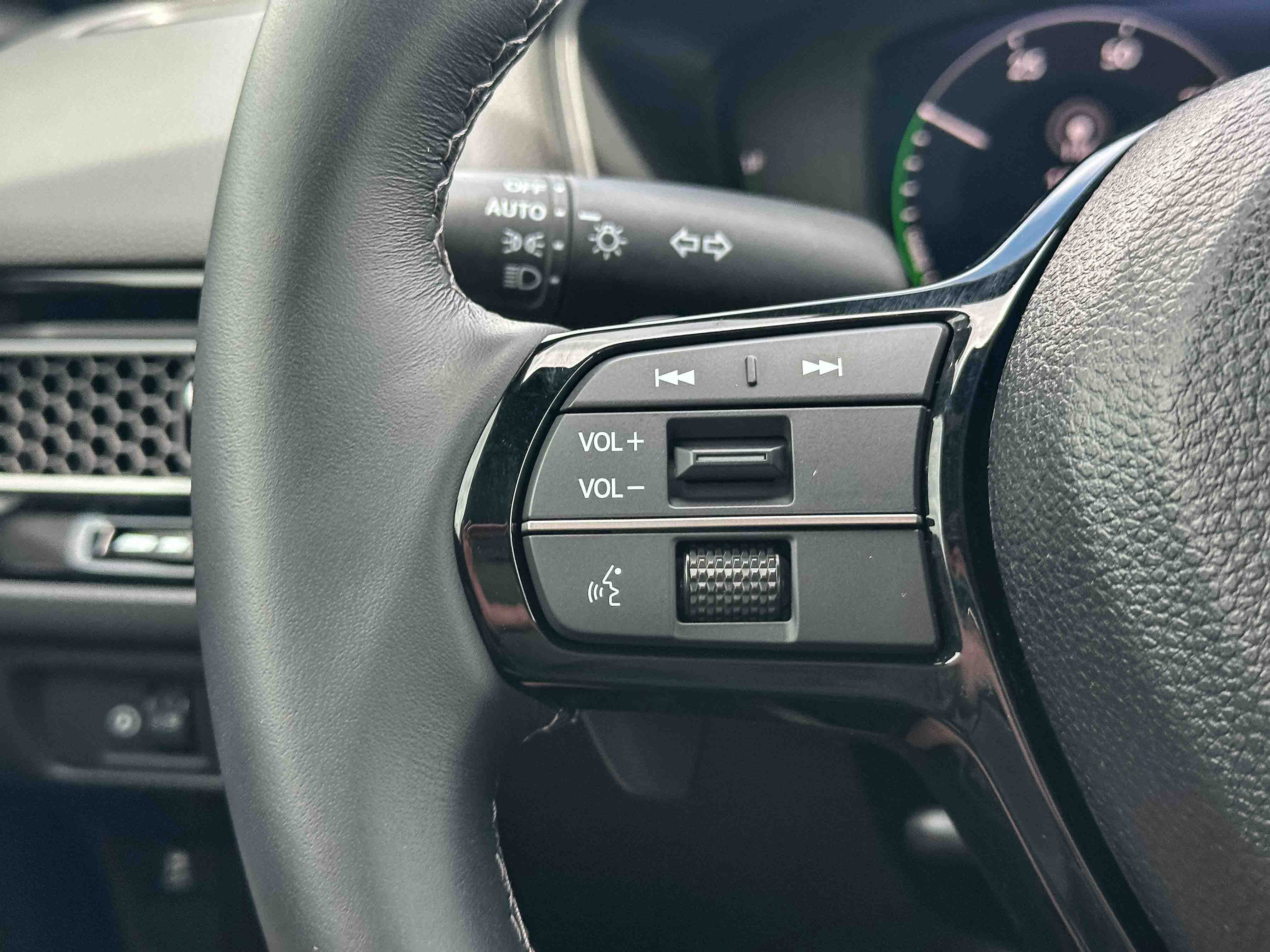 Used 2025 Honda Civic Sport Touring image 30