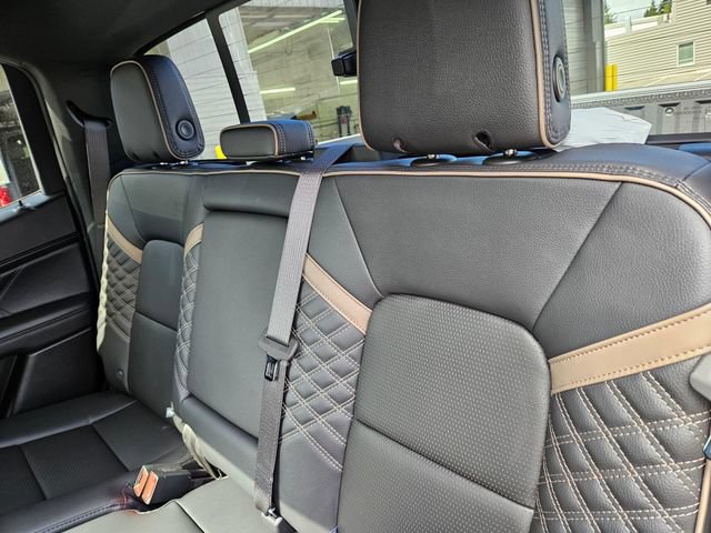 New 2026 GMC Canyon Denali AWD/4WD image 15