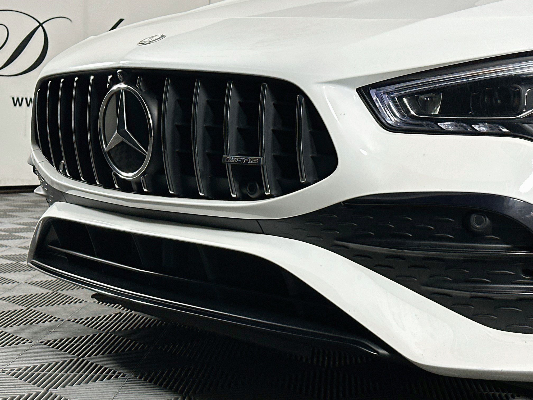 Used 2024 Mercedes-Benz CLA 35 AMG 4MATIC image 33