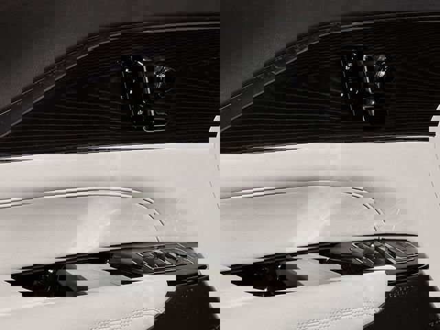 New 2026 Cadillac Lyriq Luxury image 20