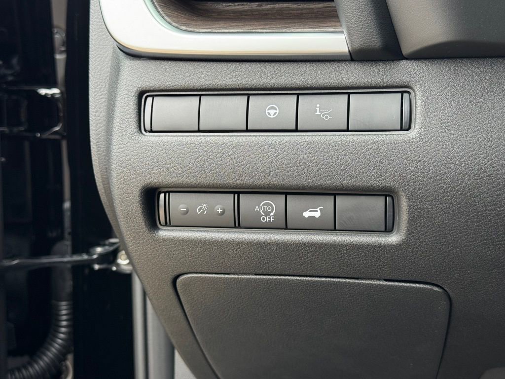 New 2026 Nissan Rogue Platinum w/ Platinum Premium Package image 14