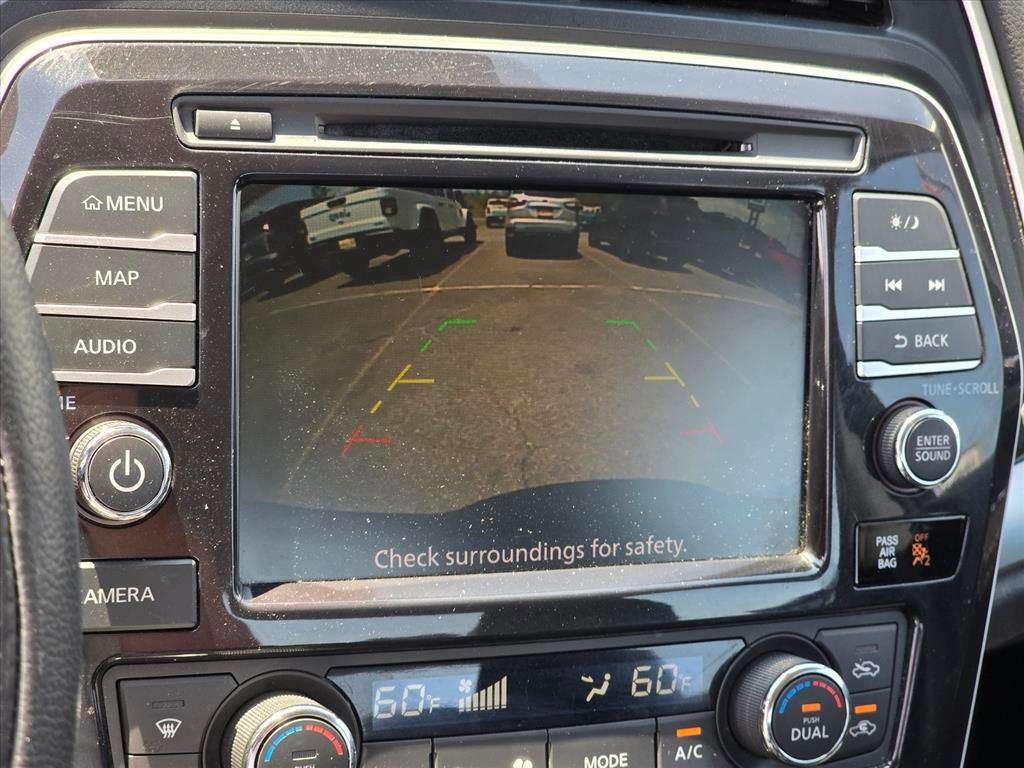 Used 2023 Nissan Maxima SV w/ Floor Mat Group FWD image 5