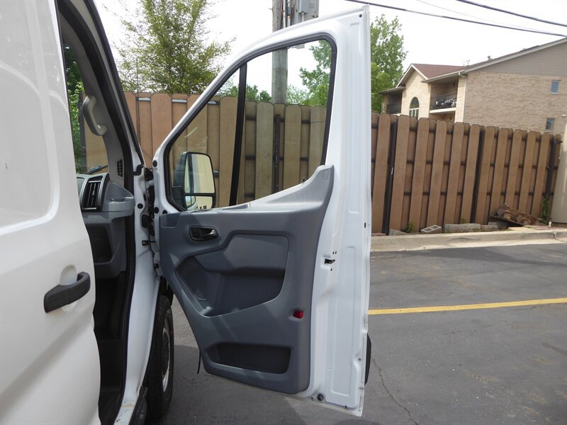 Used 2018 Ford Transit 250 148 Medium Roof RWD image 26