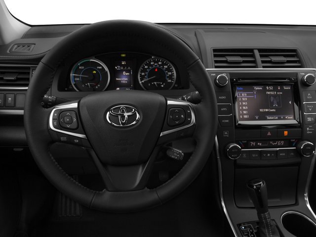 Used 2016 Toyota Camry XLE w/ Moonroof Package FWD image 6