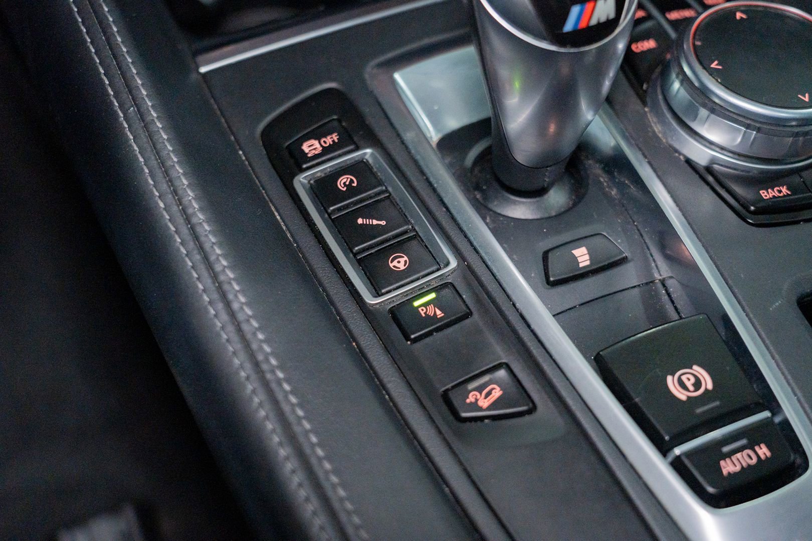Used 2018 BMW X5 M image 45