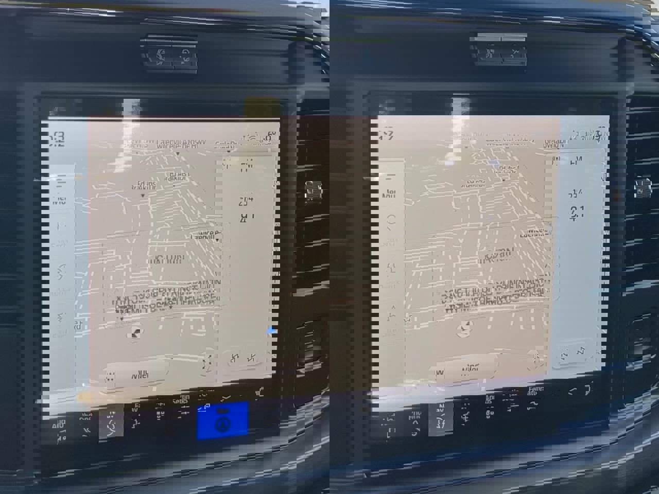 New 2026 Ford F250 Lariat w/ Chrome Package image 19