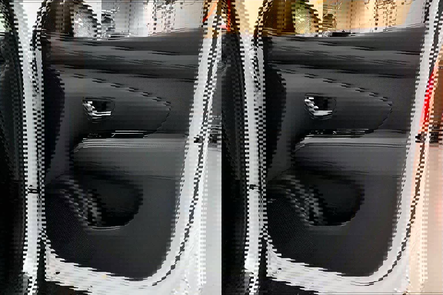 Used 2025 Hyundai Tucson Limited image 26