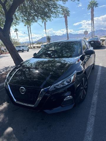 Certified 2021 Nissan Altima 2.5 SV w/ SV Premium Package