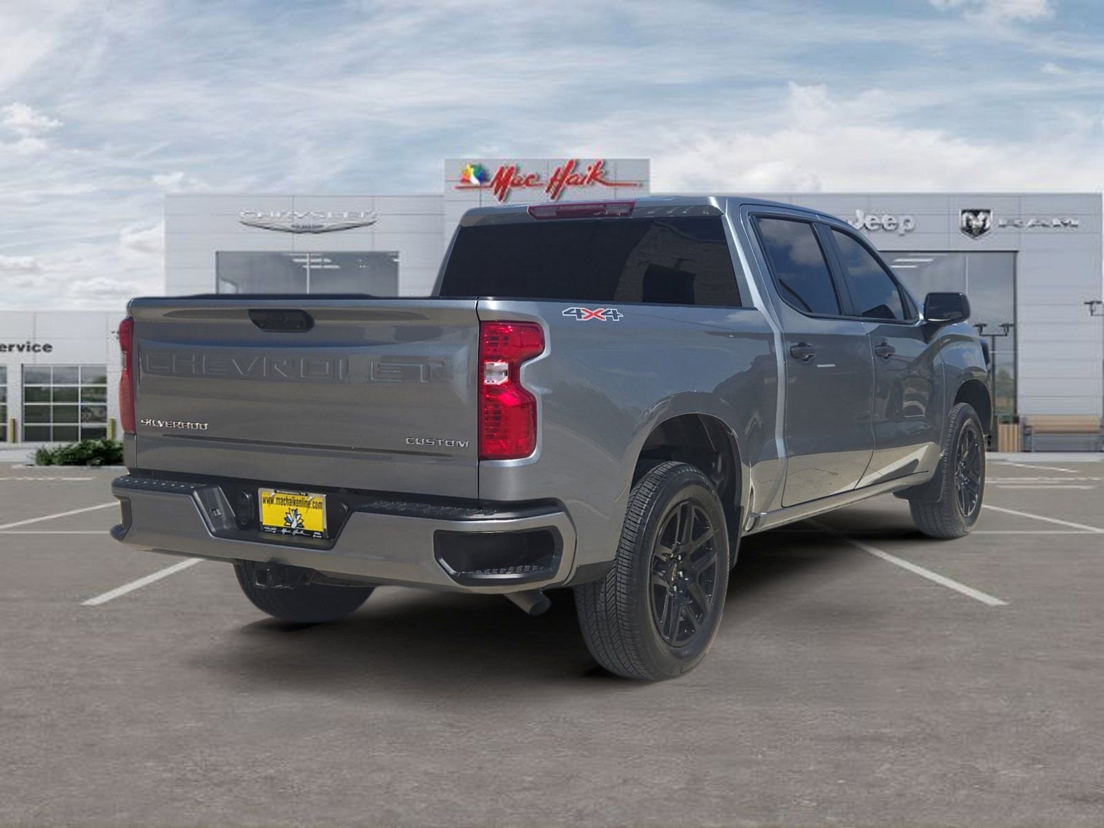 Used 2024 Chevrolet Silverado 1500 Custom AWD/4WD image 5