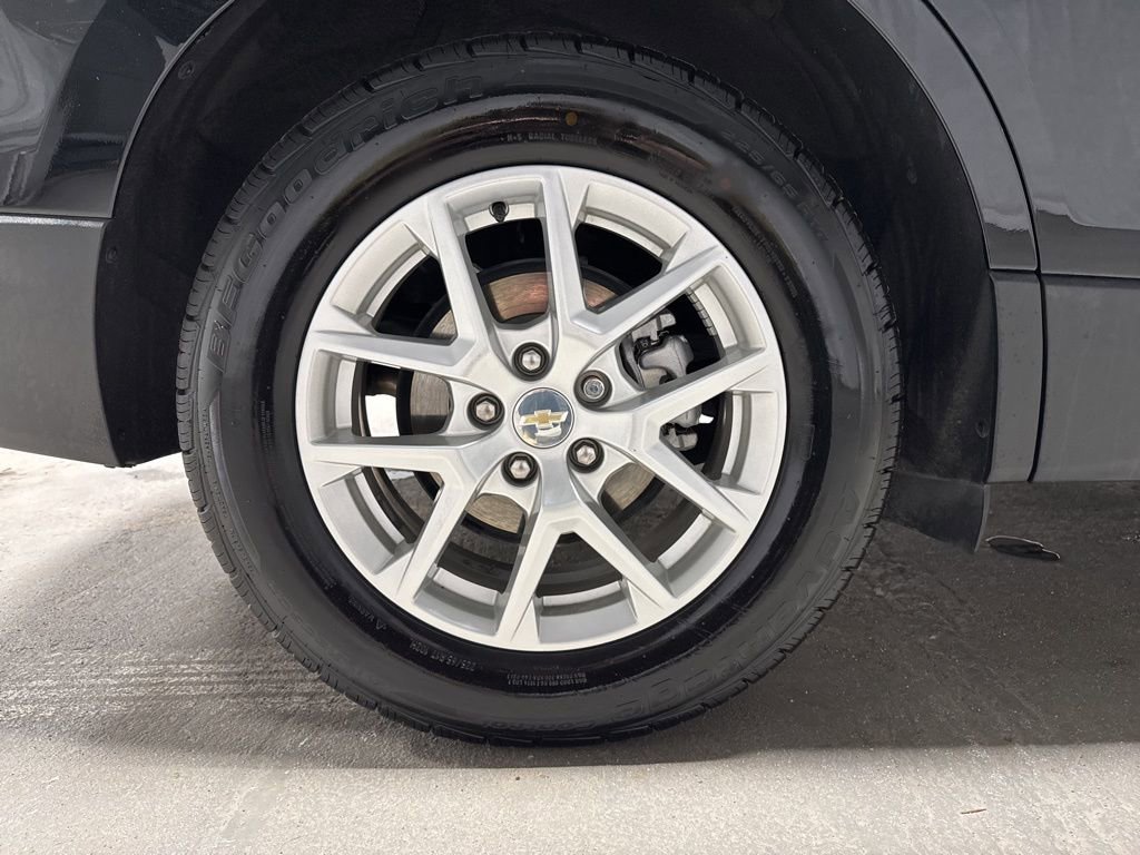 Used 2023 Chevrolet Equinox LS FWD image 36