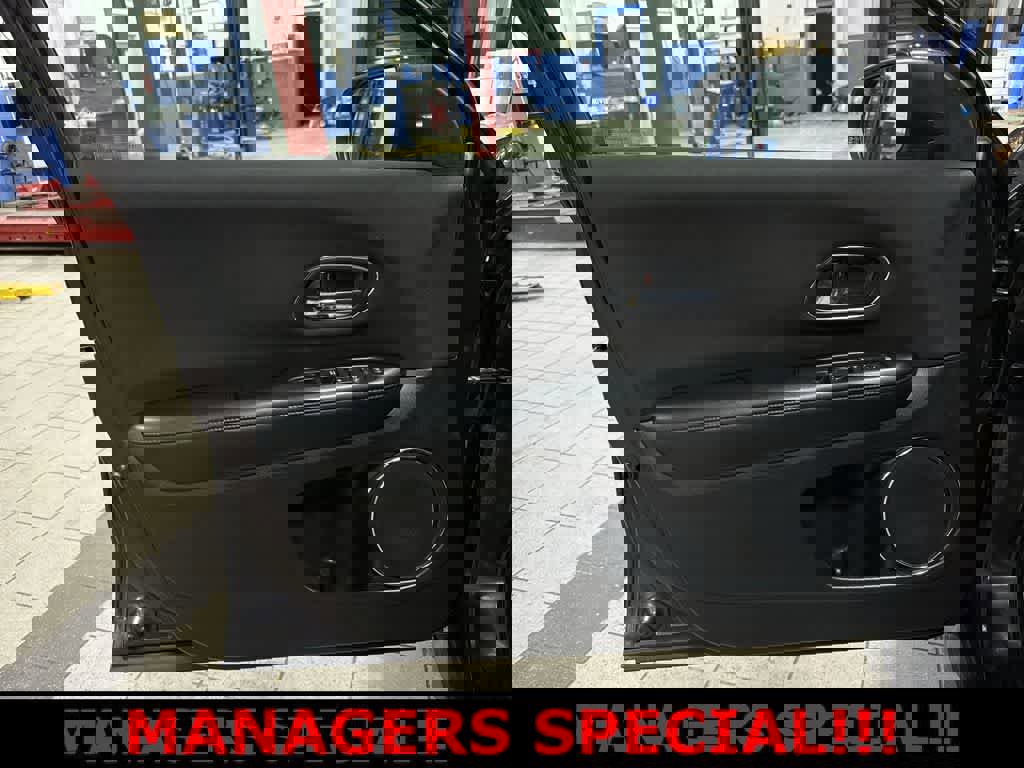 Used 2017 Honda HR-V EX image 28