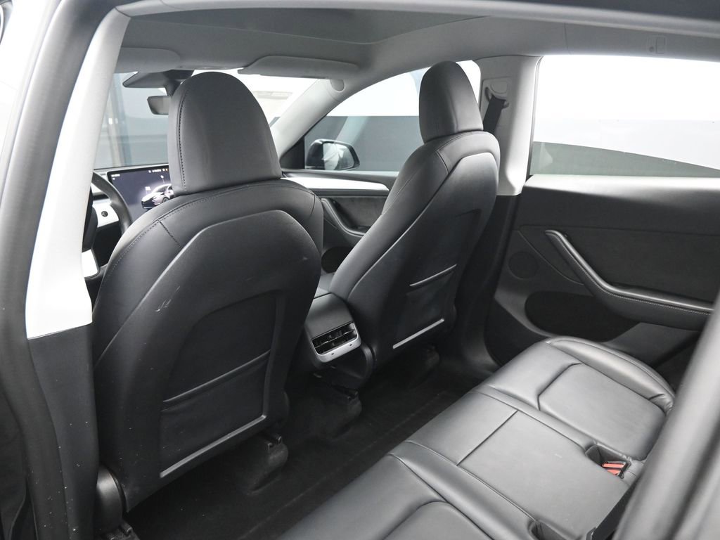 Used 2023 Tesla Model Y Long Range image 13